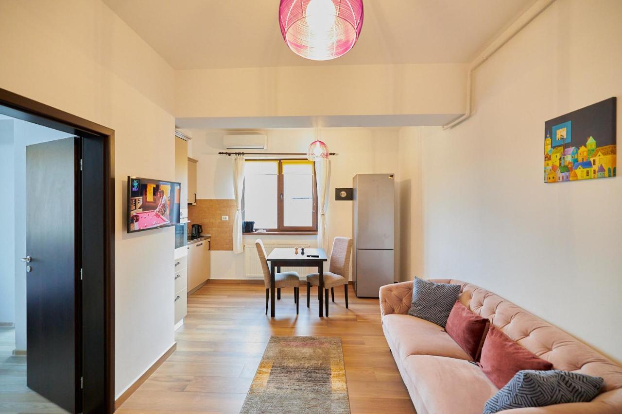 Cozy 3 Bedroom Apartments In Centre Of Iasi Palas Mall Luaran gambar